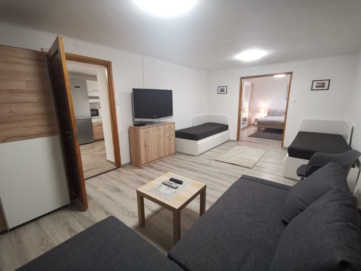Szent Erzsebet Apartmanhaz Кескемет Екстериор снимка